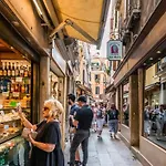 San Marco Joy By Lionhost